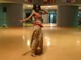 Andrilisa живіт dancing- middle eastern ніч