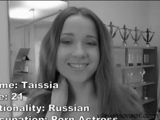 Приголомшлива європейська deity taissia дає рокко a глибоке заковтування