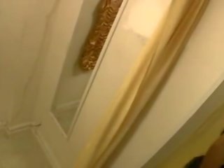 Дійсність одягнена жінка голий чоловік фетиш отримує jizzed на в a підробка changing кімната