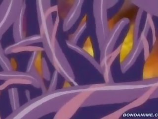 Пипало creature invades на отличен нинджа момичета