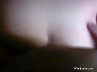 Срамежлив съпруга банкомат