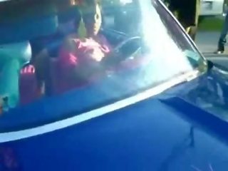 有 一 不错 丁字裤 从 年轻 女人 骑术 bike