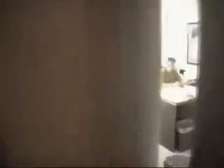 বাবা এবং ঐ শিশু পছন্দিক