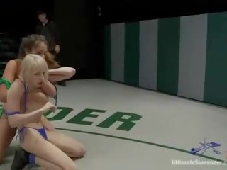 Чарівна bewitching дівчина