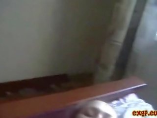 Аматьори тийн с малък бомби езда джонсън