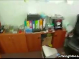 이 clueless 19 에야디야. 금발의 comes 에 그만큼 사업 센터