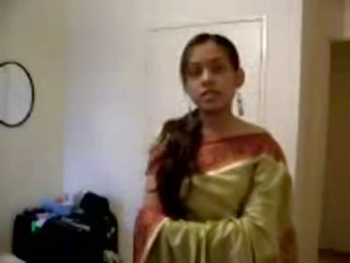 Очарователен reena