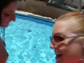 夏天 性交 屁股 他妈的