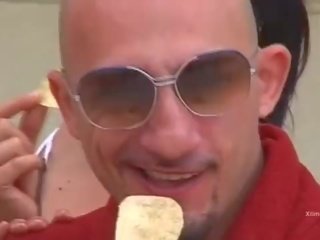 Дупа rider для a неймовірно величезний крани!