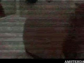 Desiring амстердам туристически пръст чукане фантазия жена путка