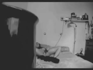 লুক্কায়িত ক্যাম হস্তমৈথুন 1
