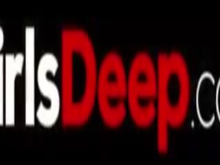 Girlsdeep - দীর্ঘকাল স্থায়ী মডেল ariana উজ্জ্বল পায় হার্ডকোর মধ্যে ঐ পাছা মধ্যে ঐ রান্নাঘর