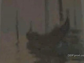 Атлетична nessa devil глибоко відстій і жорсткий tugs стрижень до він вибухає в горло
