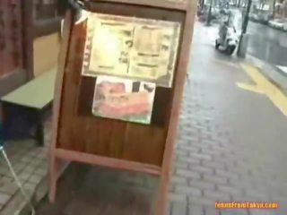 Ориенталски тийн и тя ххх клипс играчка