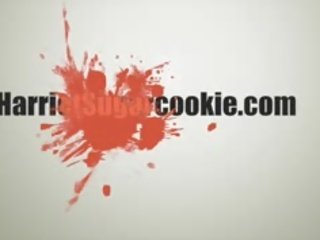 Зашеметяващ сладурана голям бюст азиатки тийн тройка възрастен видео