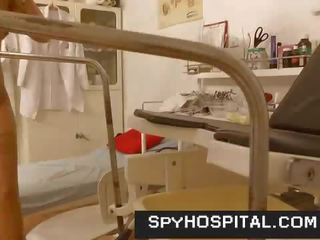 Exceptional ноги високий каблуки підліток went для gynecologist прихований камера мов