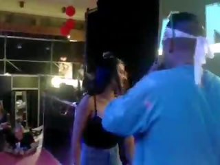 Cantante де hip хмел follandose а ла bailarina&period;