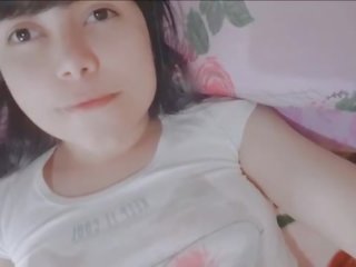 Незаймана підліток mademoiselle мастурбує - hana лілія
