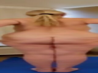 Captivating grown vee 不 裸 yoga&excl;