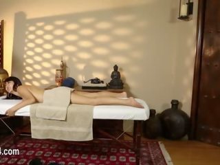 Беден порно звезди ударих трудно в специален масажист