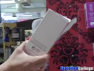 Ученички наоми и bonnie сподели кастинг вал и играчки 3way