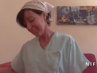 French mom seduces fellow and gives her ass 1 hour after rimming