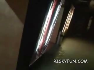 Risky 공공의 운지법 과 입